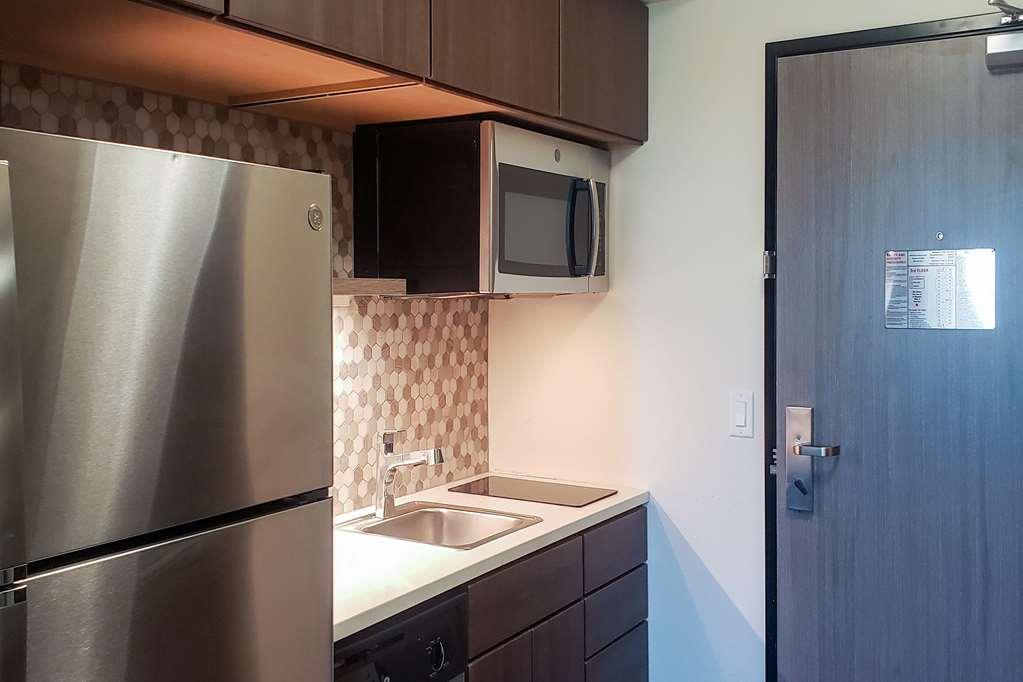 Mainstay Suites Waukee-West Des Moines الغرفة الصورة