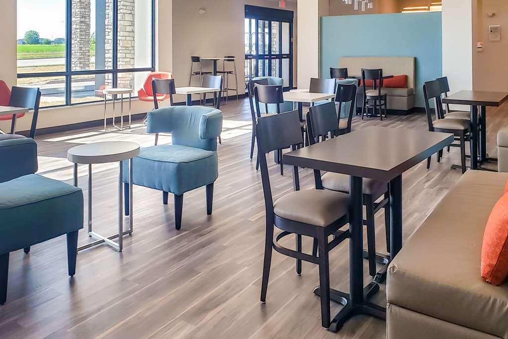 Mainstay Suites Waukee-West Des Moines المطعم الصورة